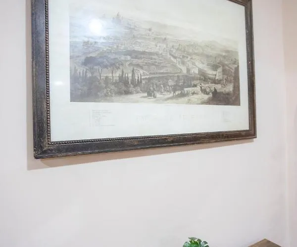 Homehouse Serpenti - Colosseum - Rione Monti * Rome