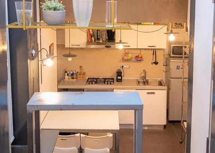 Homehouse Serpenti - Colosseum - Rione Monti