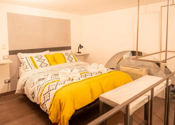 Homehouse Serpenti - Colosseum - Rione Monti Apartment *