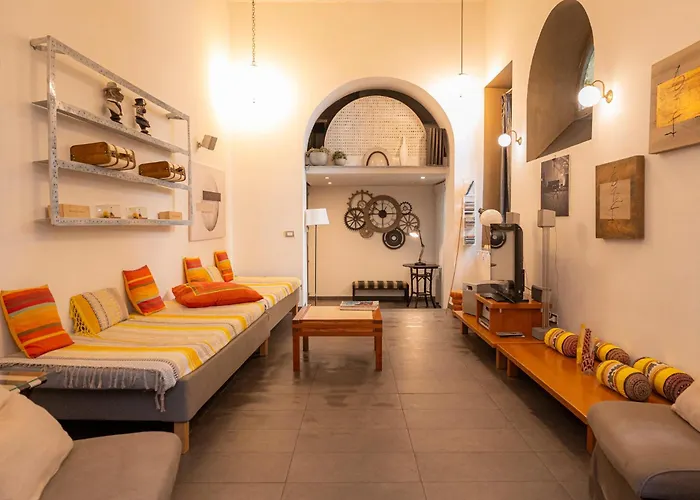 Apartment Homehouse Serpenti - Colosseum - Rione Monti *